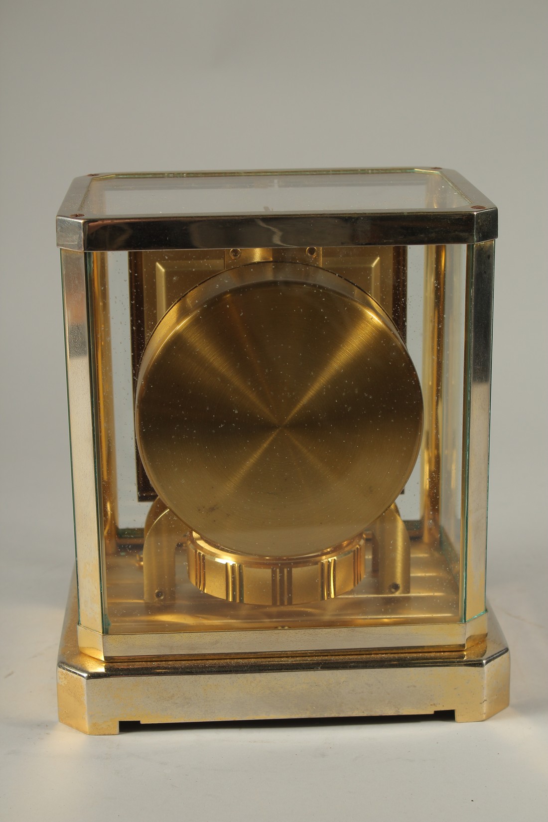 A JAEGER LE COULTRE ATMOS CLOCK. No. 41897. 23cms high. - Image 5 of 6