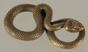 A SMALL BRONZE FIGURE OF A SNAKE, 5cm wide.