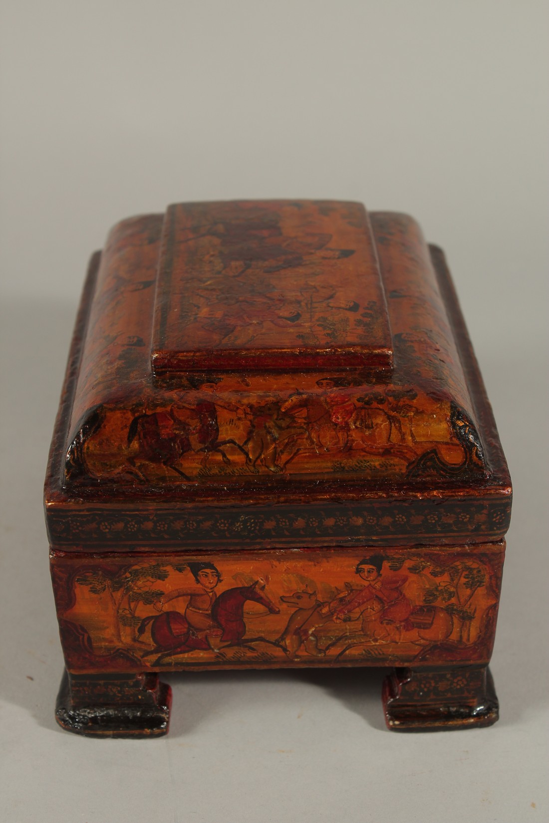 A FINE 19TH CENTURY PERSIAN QAJAR PAINTED AND LACQUERED PAPER MACHE BOX, raised on four feet, 18cm x - Image 4 of 6