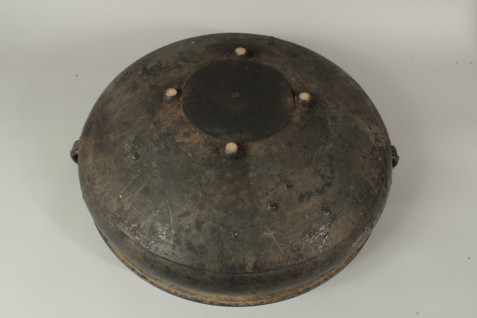A LARGE 19TH CENTURY INDIAN OR SOUTH EAST ASIAN BRONZE TWIN HANDLE URLI, 59cm diameter. *Note: a - Image 6 of 6
