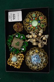 Six Decorative Brooches 