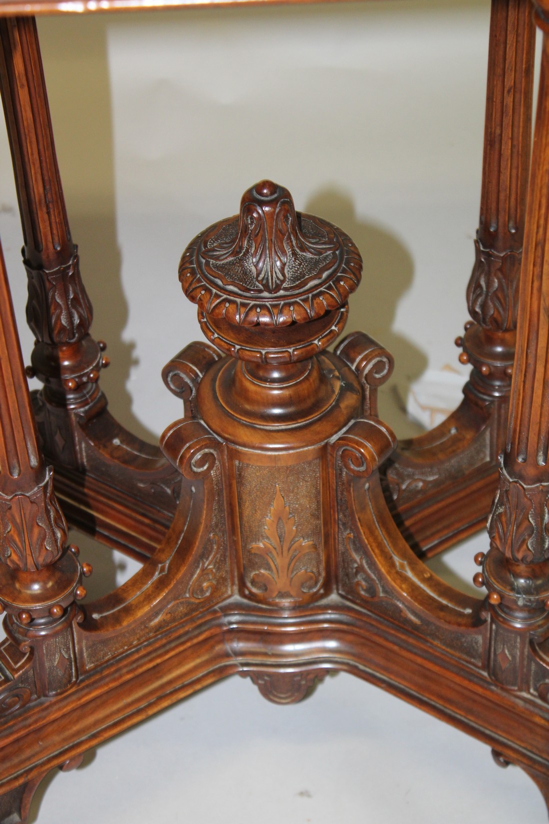 A GOOD VICTORIAN FIGURED WALNUT RECTANGULAR FOLD OVER CARD TABLE with a quarter veneered top, - Image 4 of 7