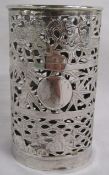 Sammy of Hong Kong pierced silver vase cylinder sleeve (missing glass liner) - approx. 11.5cm x