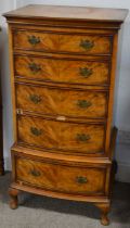 Small reproduction Georgian bow fronted tallboy chest of drawers Ht 105cm W 57 D 39cm