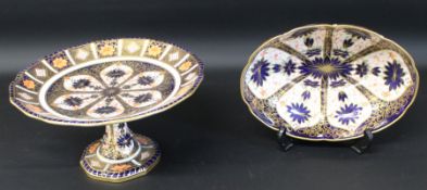 Royal Crown Derby imari comport, pattern no. 1126 approx. 24cm dia. & scalloped oval dish pattern
