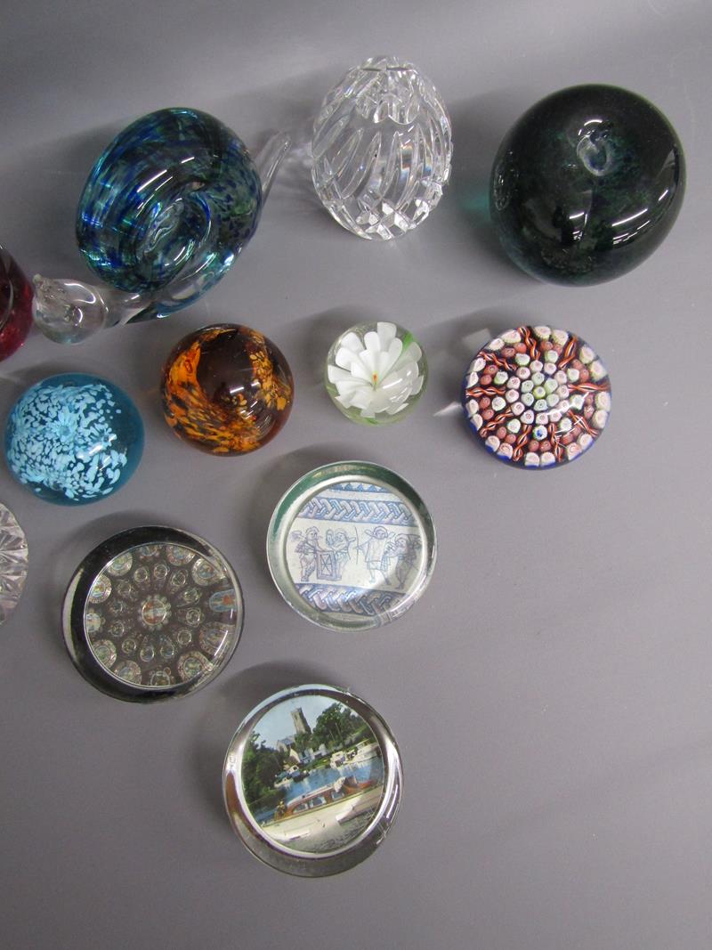 Collection of glass paperweights - includes millefiore, Wedgwood snail (damage to tentacle) etc - Image 3 of 4