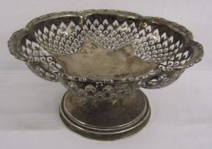 Edwardian pierced silver bonbon dish by George Nathan & Ridley Hayes Chester 1910  - total weight