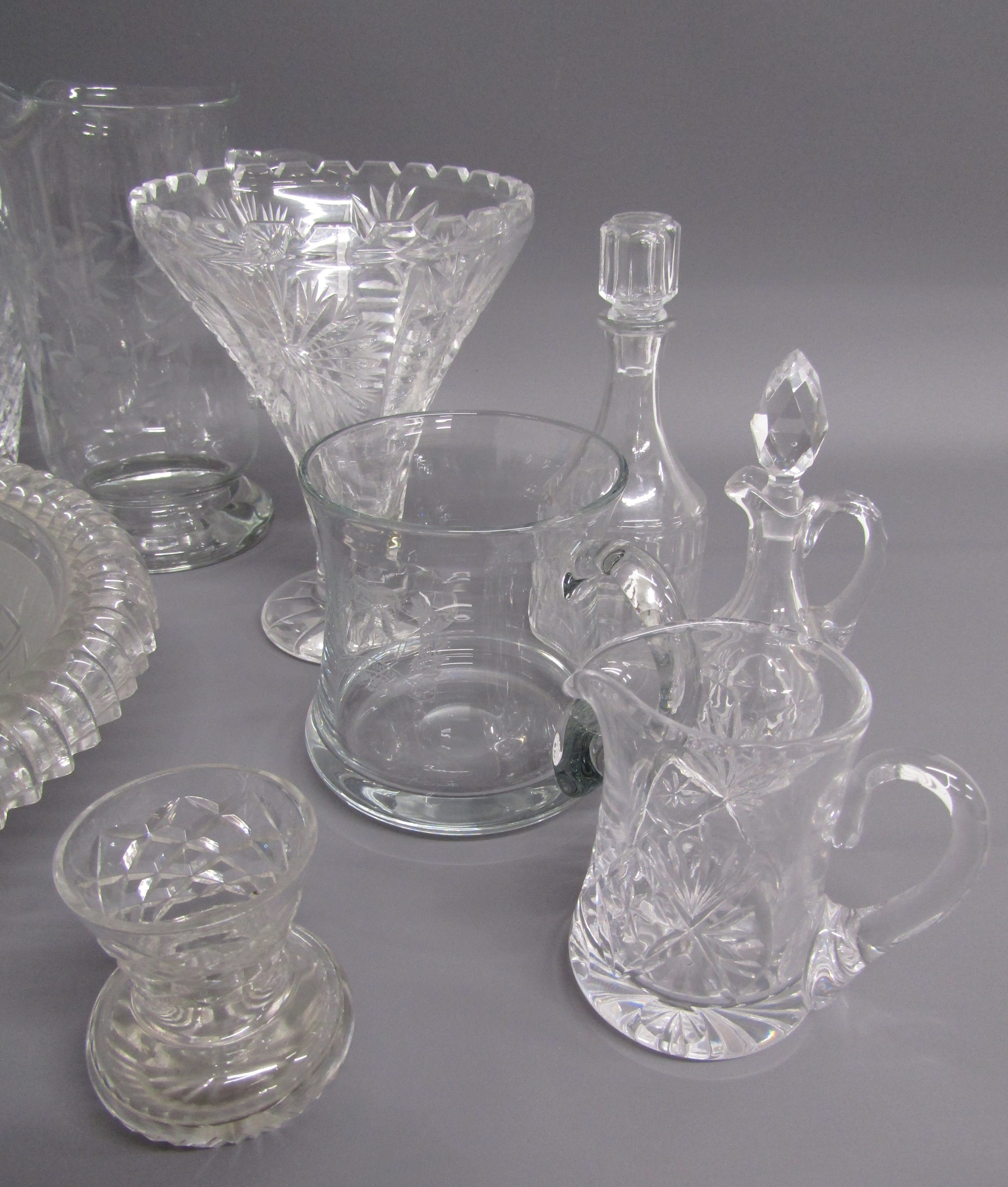 Collection of crystal and glassware includes vases, jugs and a large dish - Image 4 of 4