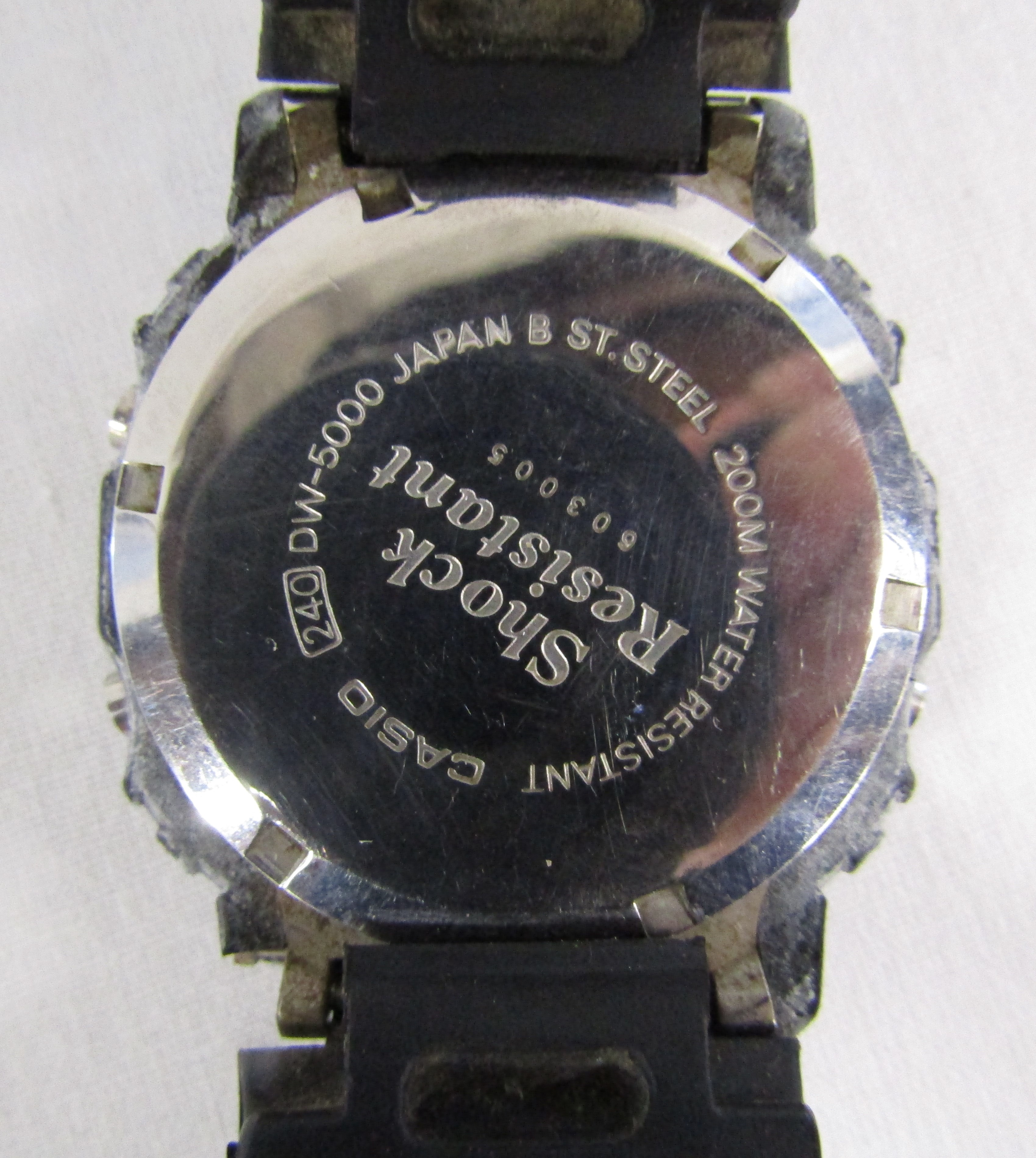 7 Casio G-Shock watches - 2 x 5590 GA-2000 one with box - 5513GST-B100 - 5637 GA-900A - 240 DW- - Image 9 of 15