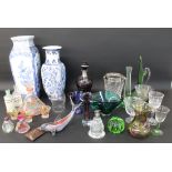 2 twentieth century Chinese blue & white vases & selection of glassware including hand painted