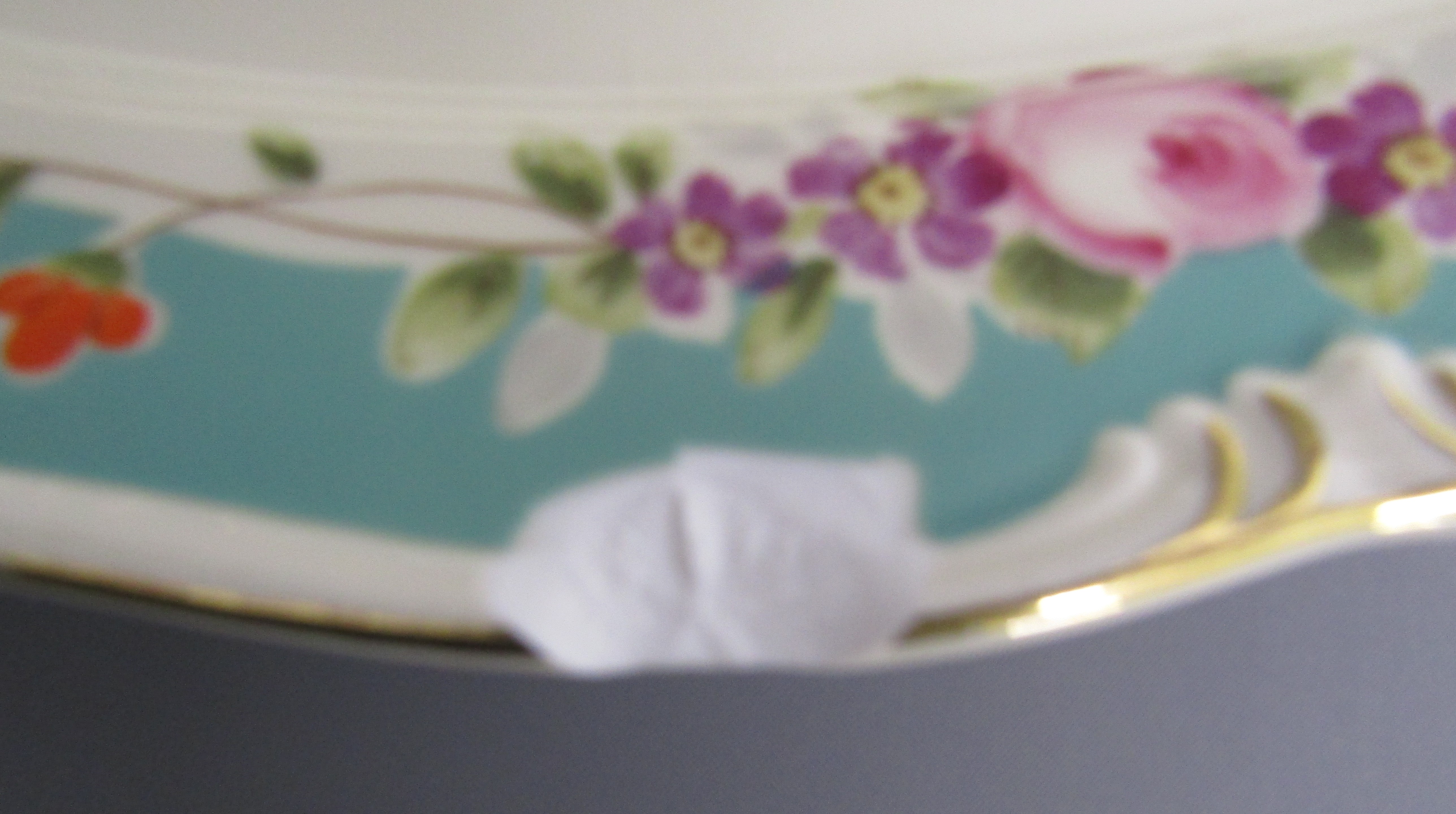 Lilac Wedgwood trinket tray, Pink Garland and Mirabelle trinket trays, miniature vases etc, Bavarian - Image 6 of 7