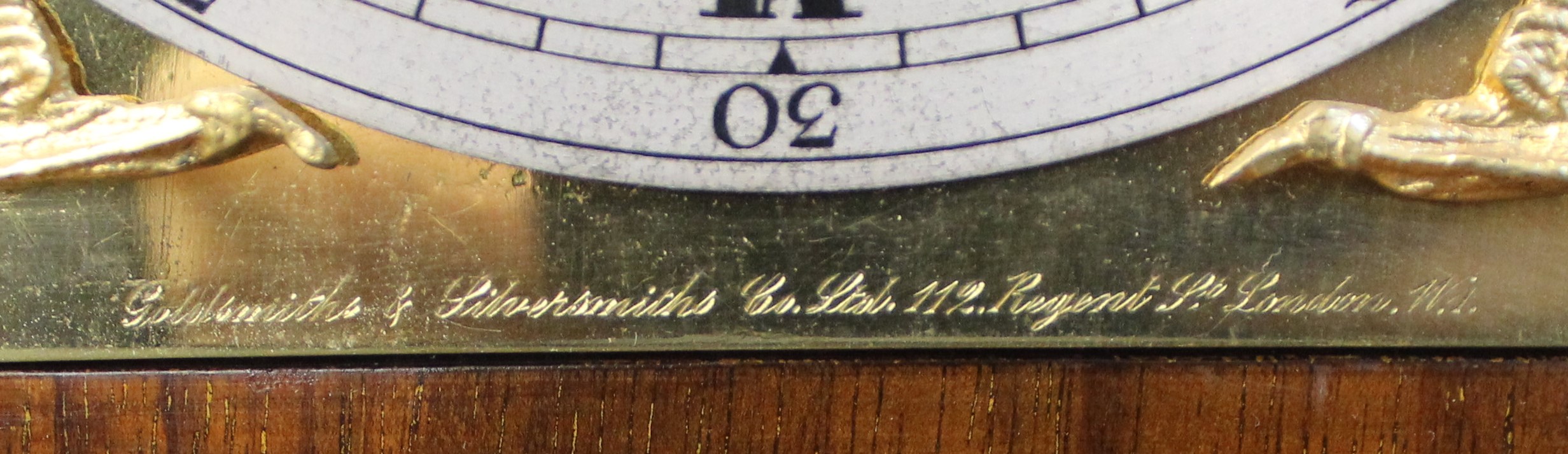 20th century Goldsmiths & Silversmiths Co Ltd ,112 Regent Street, London W1 reproduction table clock - Image 3 of 9