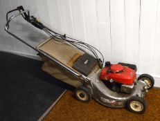 Honda Petrol lawn mower HR194