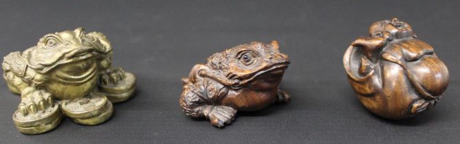 Two signed netsuke including three legged toad & brass fortune / good luck toad