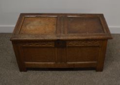 Small 18th century oak coffer / blanket box - approx. L 88cm x D 44cm x H 43cm