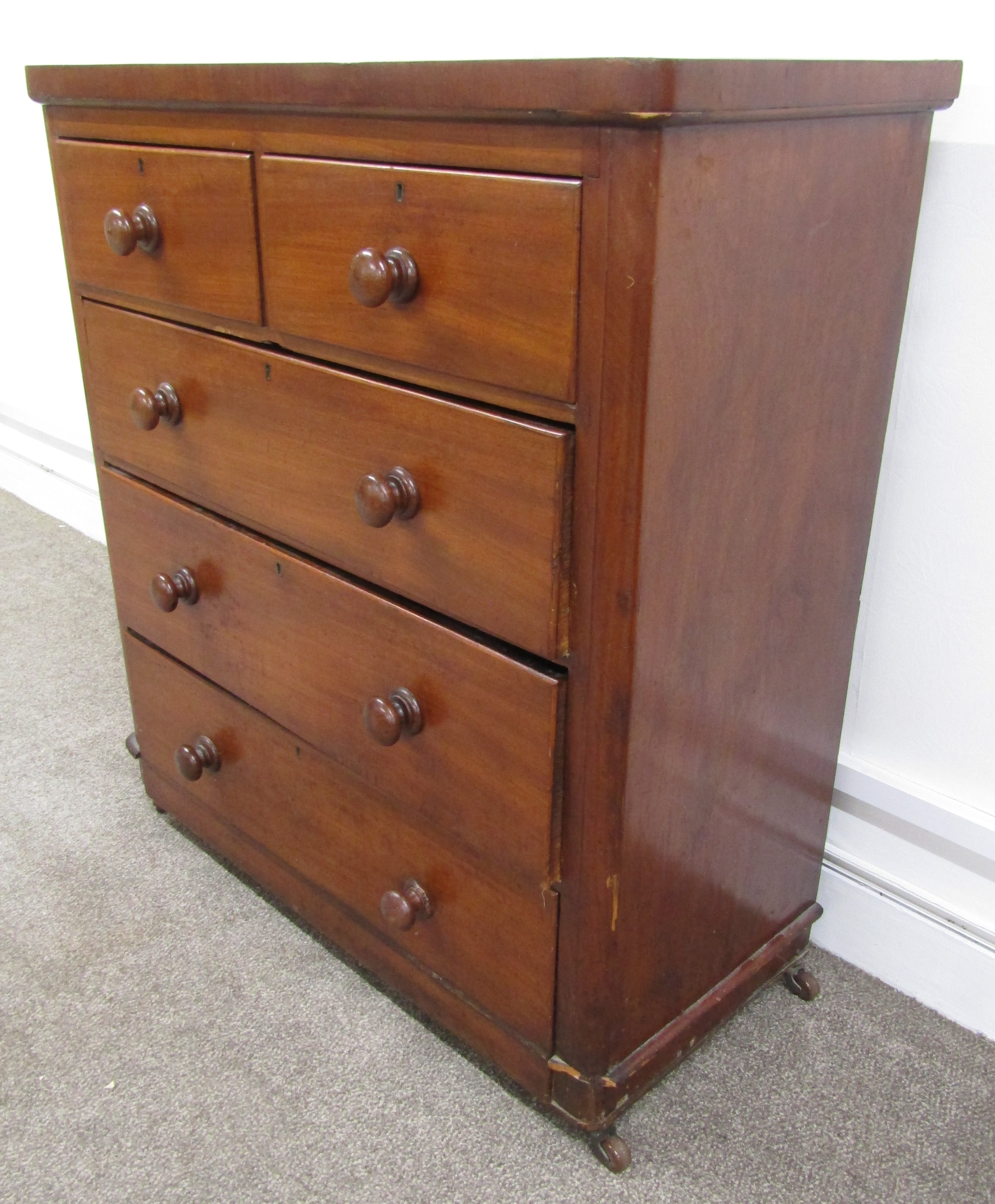 Victorian mahogany chest of drawers - approx. L 98.5cm x D 45cm x H 108cm - Image 3 of 4
