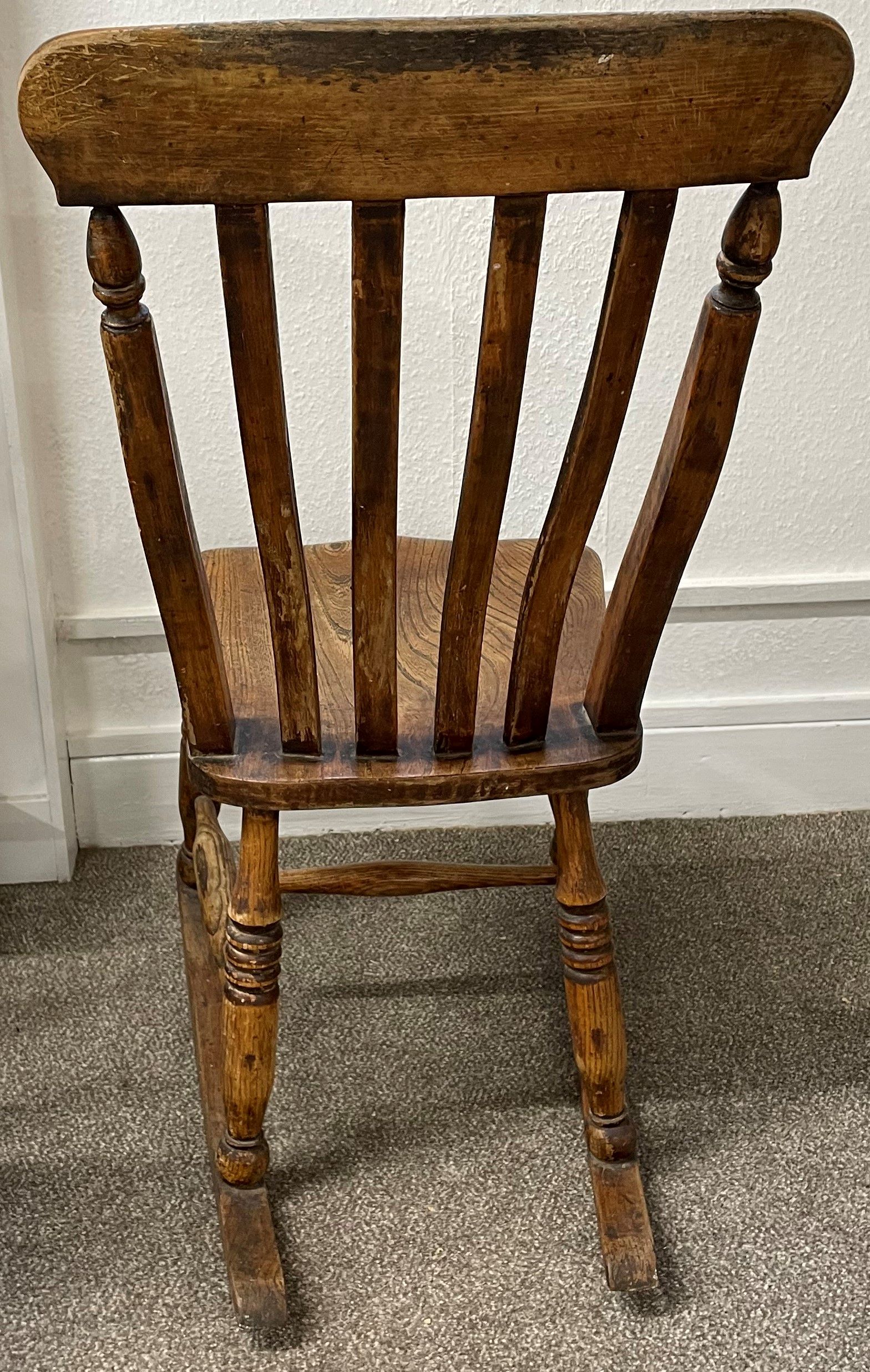 Victorian farmhouse rocking chair - Image 2 of 2