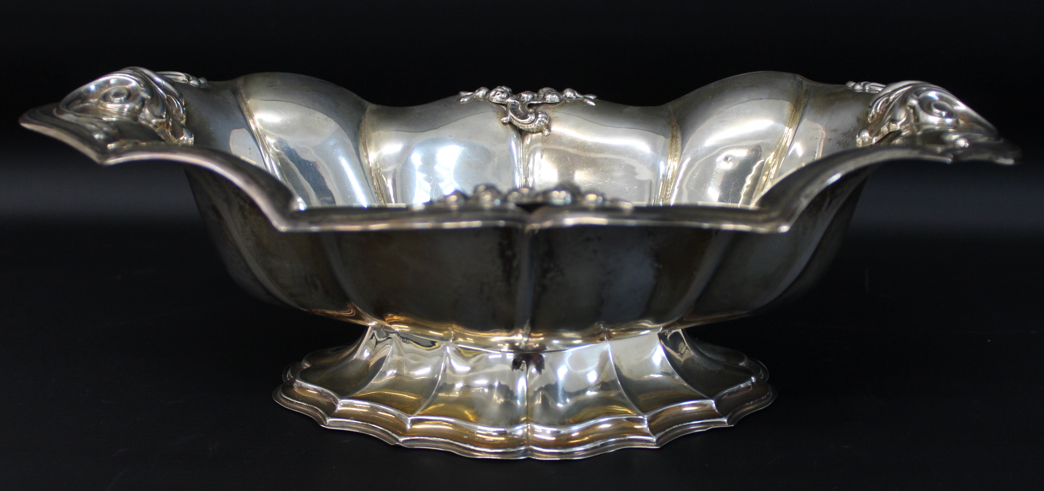 2 Italian silver bowls / dishes marked 800 (one marked possibly PA for Palermo), with embossed - Image 3 of 5