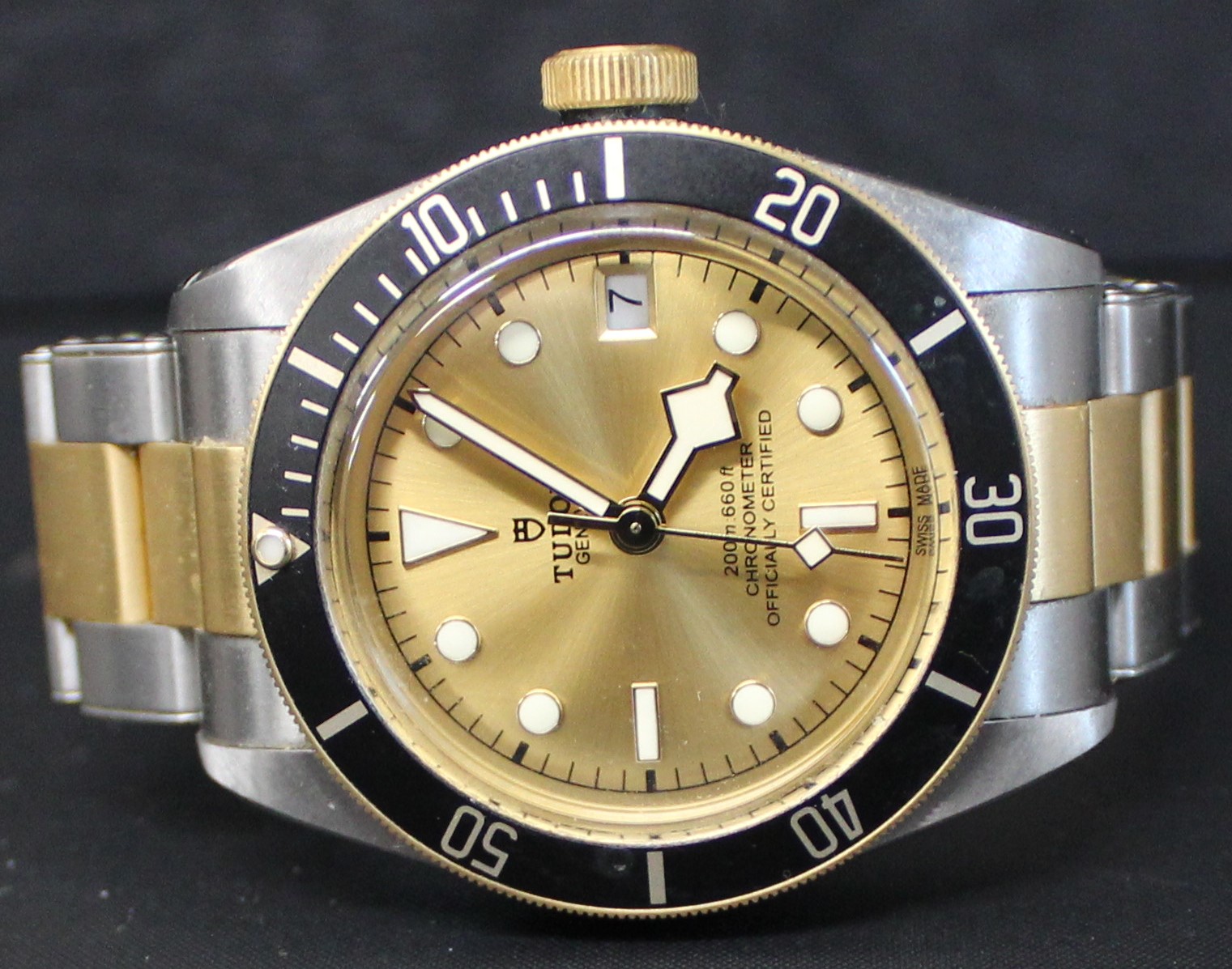 Gents Tudor Black Bay Chronometer stainless steel wristwatch, champagne dial, serial number 9135709, - Image 8 of 10