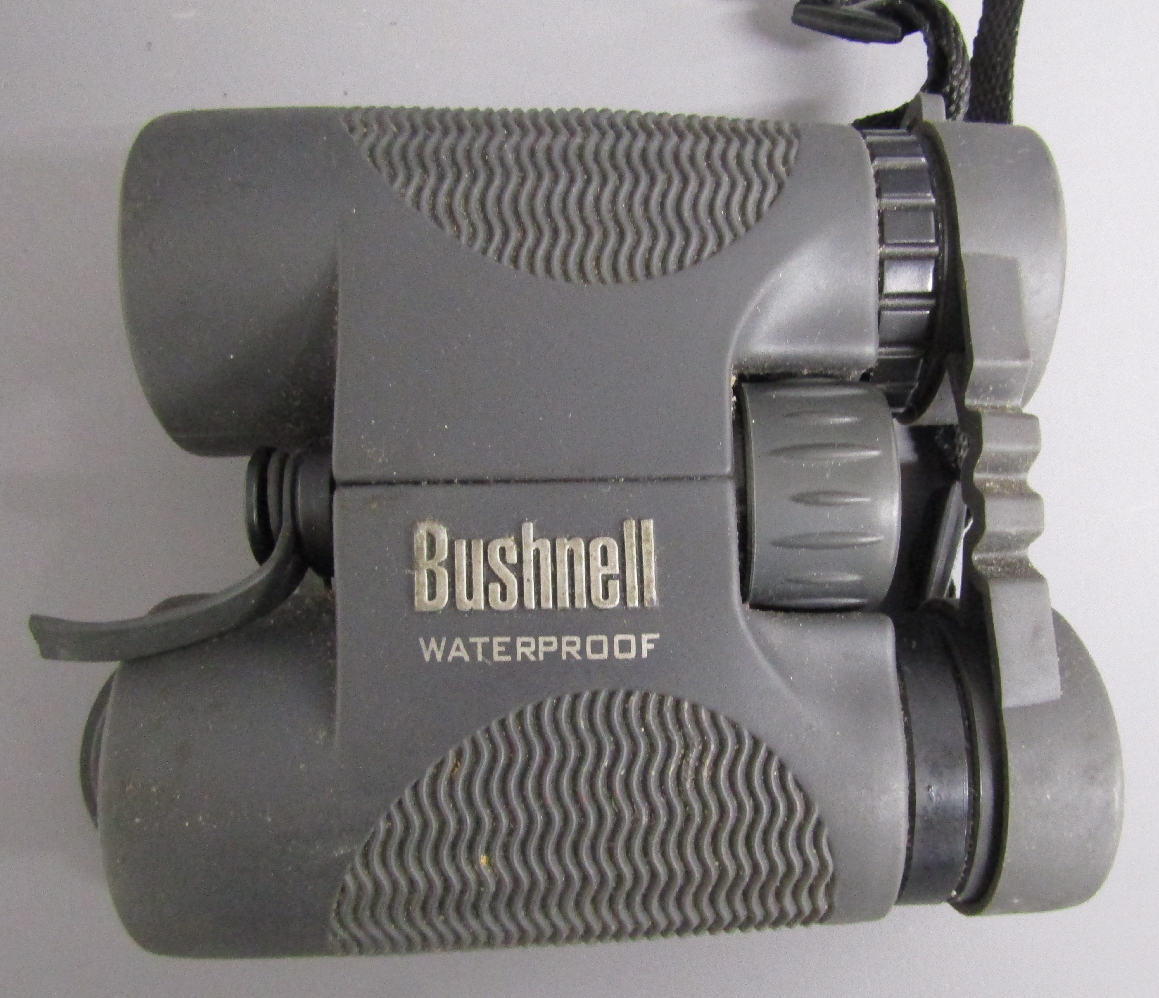 Bushnell H2O waterproof 10x42 binoculars and Centon 10x50 Field 7 binoculars - Image 2 of 5