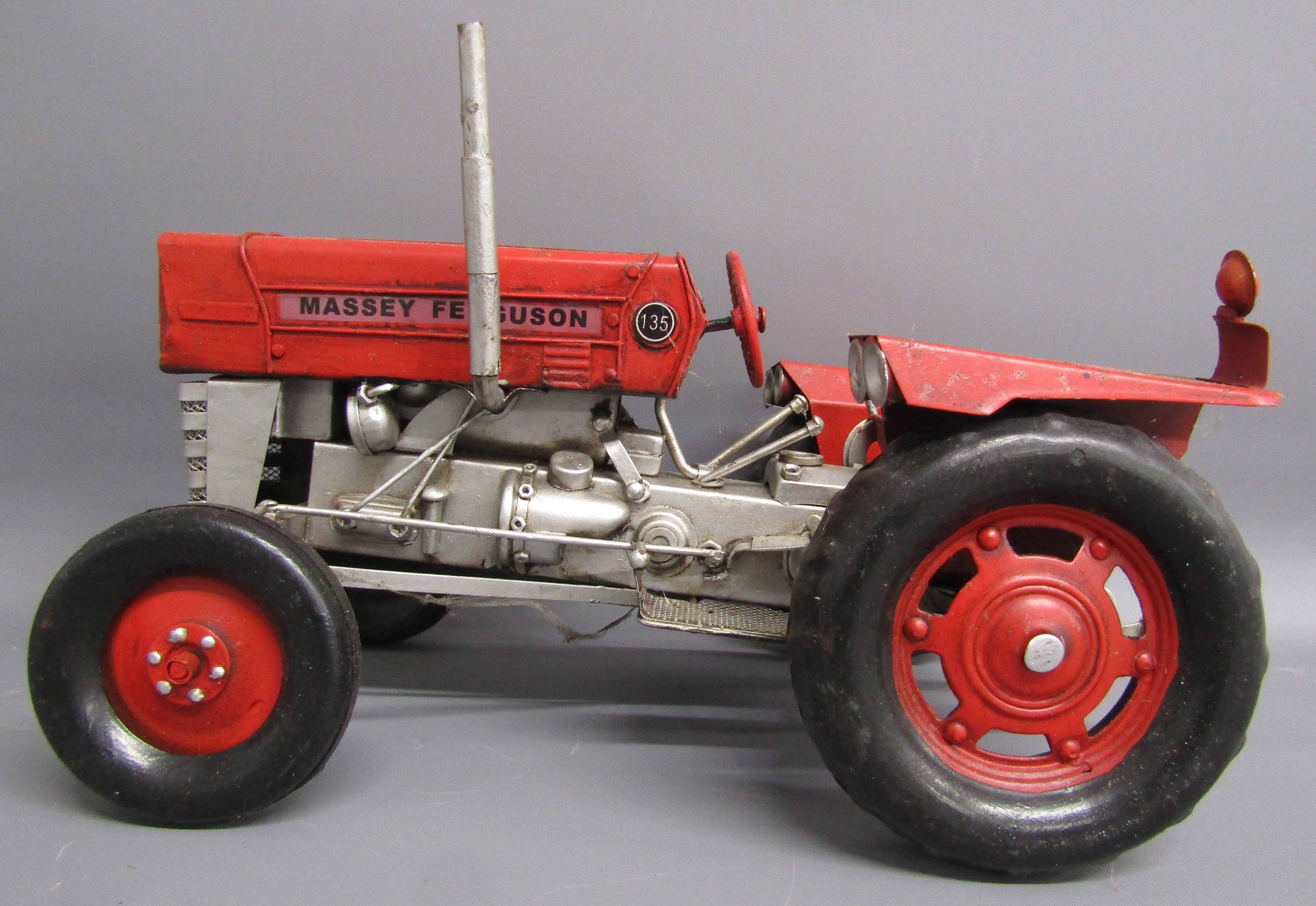 Mamod SE1A stationary steam engine and Massey Ferguson 135 tin tractor - Image 6 of 9