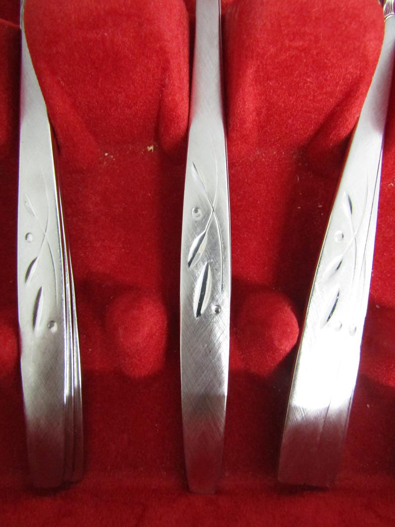 Community Oneida cased cutlery set - Image 2 of 5