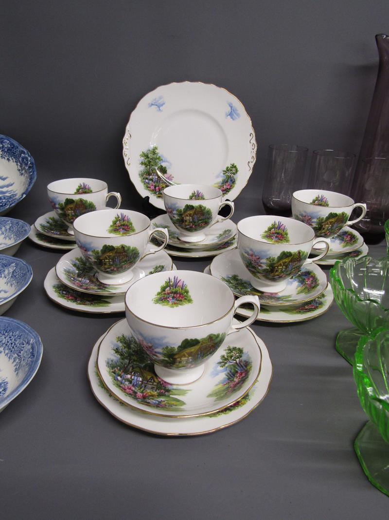 Salem China 'English Village' fruit bowl and dishes, Royal Vale Thatched Cottage tea service, - Image 3 of 5