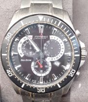 Citizen Eco Drive (powered by light) stainless steel wristwatch with original box - scratch to face