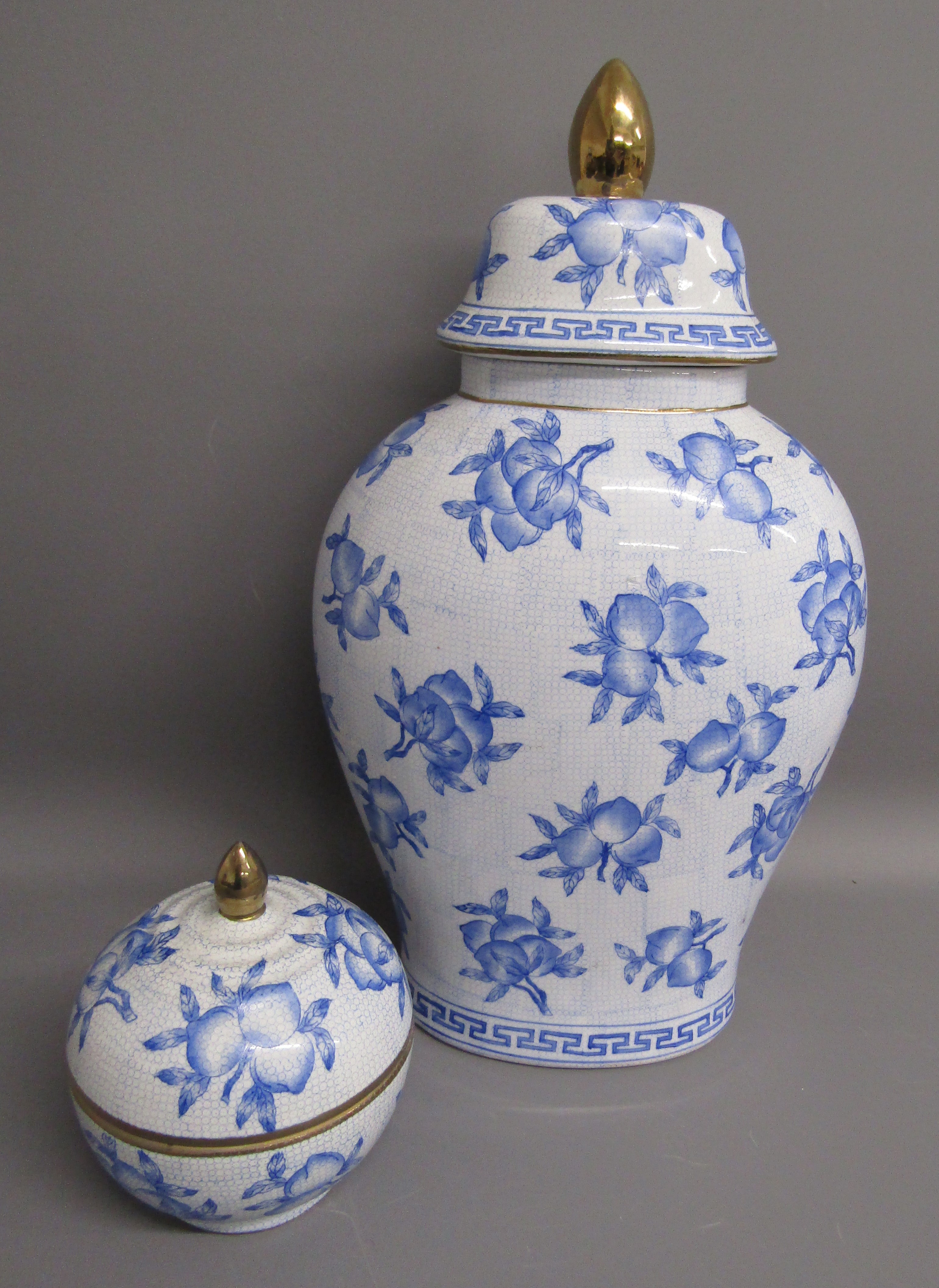 Collection of ceramics to include Bass water jug, Salisbury and Booths tureen, Royal Worcester egg - Image 7 of 8