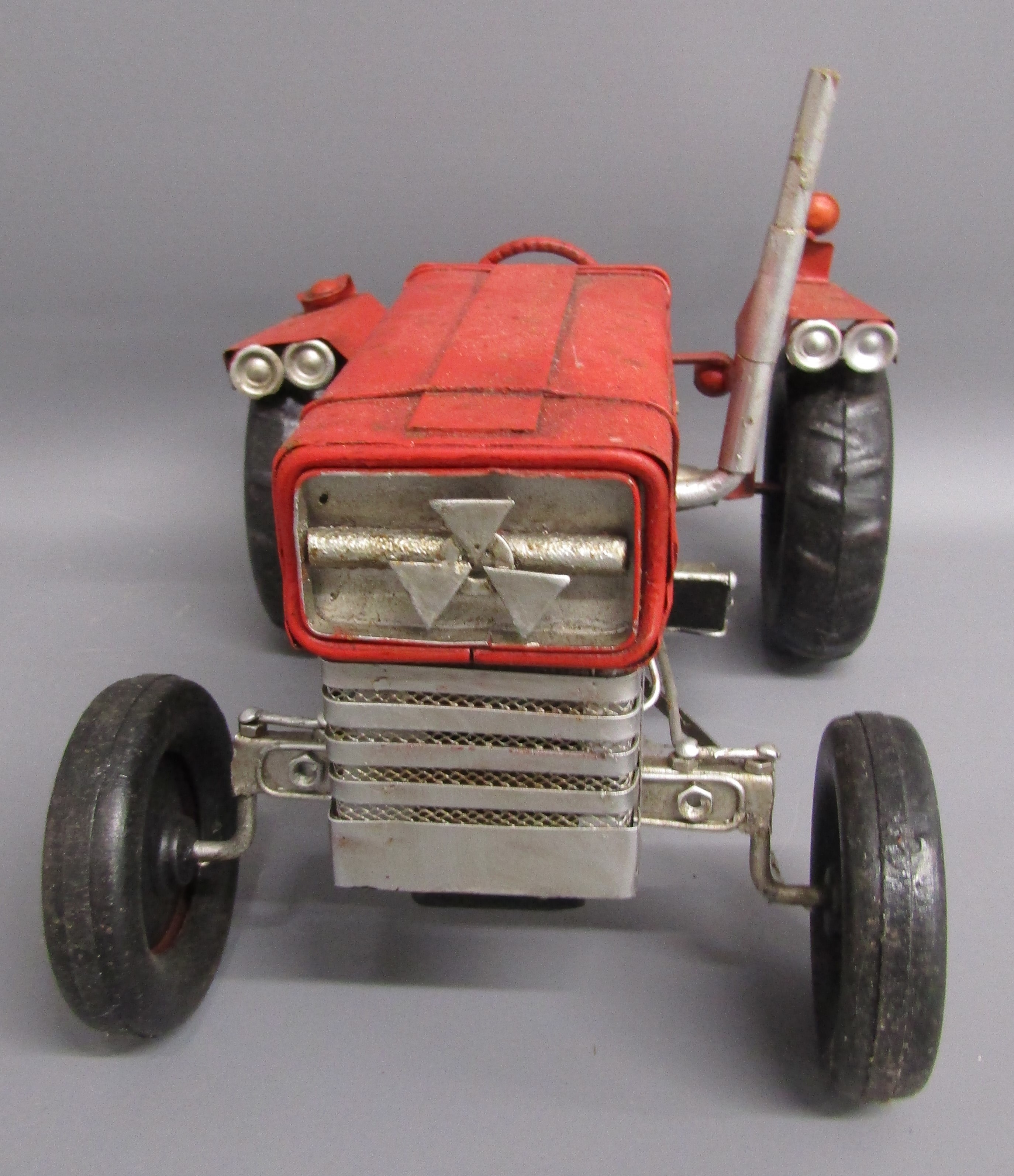 Mamod SE1A stationary steam engine and Massey Ferguson 135 tin tractor - Image 9 of 9