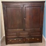 Georgian oak panelled linen press W 155cm Ht 171cm D 55cm