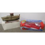 Sports Game II 757 remote control hydroplane and wooden model of Sardinal