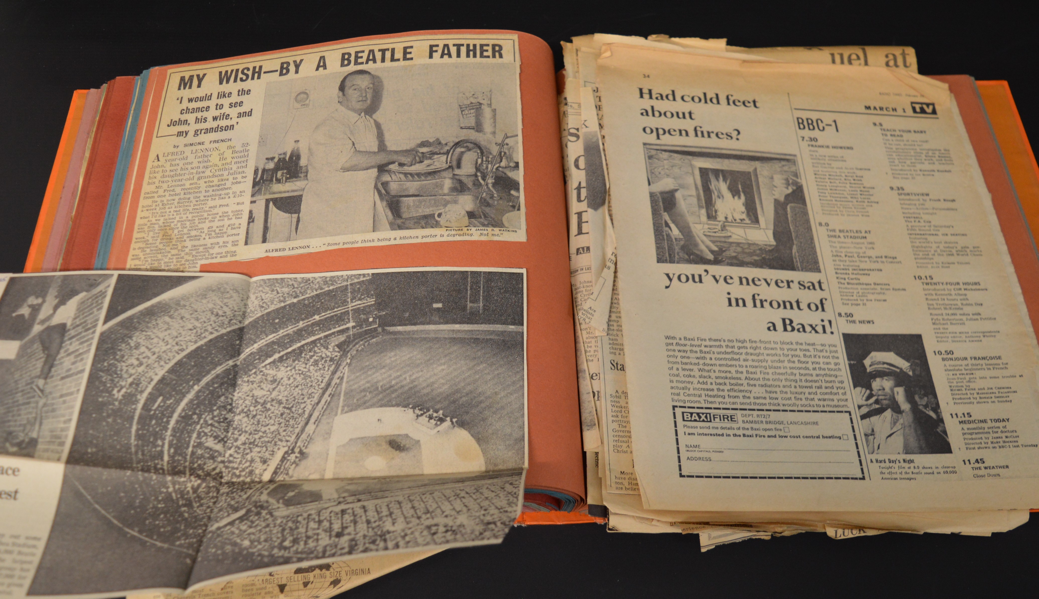 Selection of Beatles memorabilia including The Beatles Book Monthly magazine no's 1-50, 3 scrap - Image 5 of 15