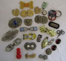 Collection of early 20th century costume jewellery mainly consisting of dress and shoe clips, belt