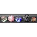Selection of Caithness & Mdina glass paperweights