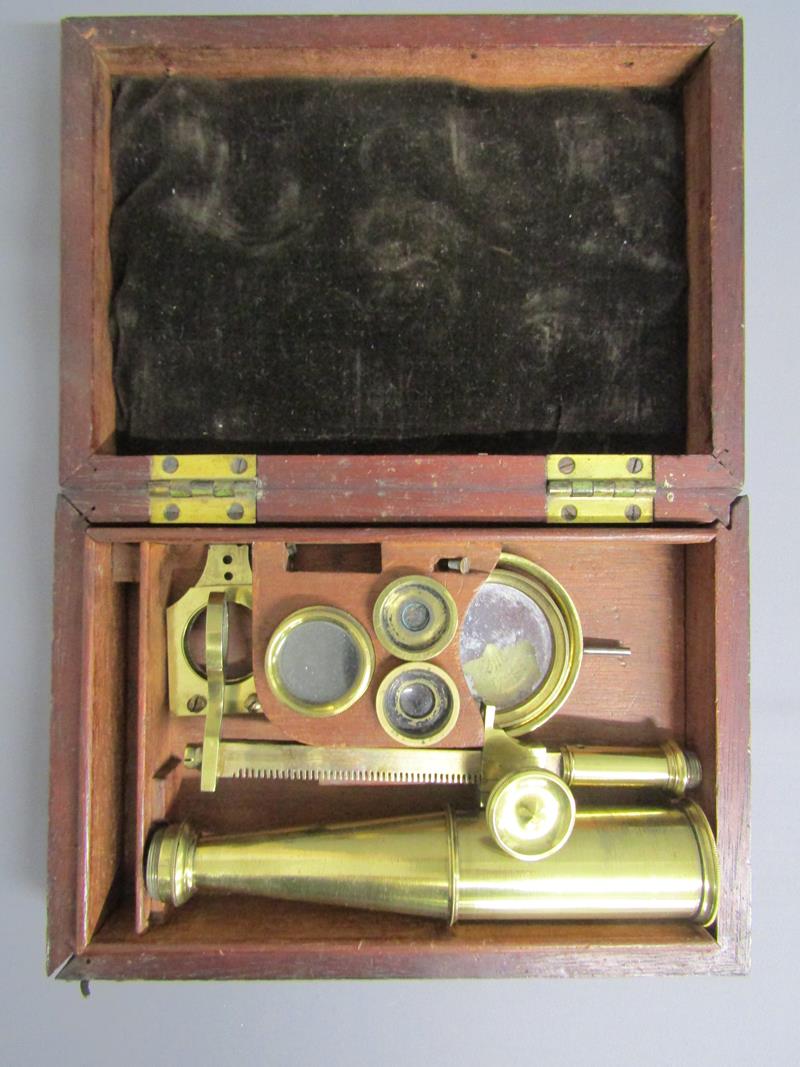 Cary Gould medium style box mounted portable microscope - Image 7 of 9