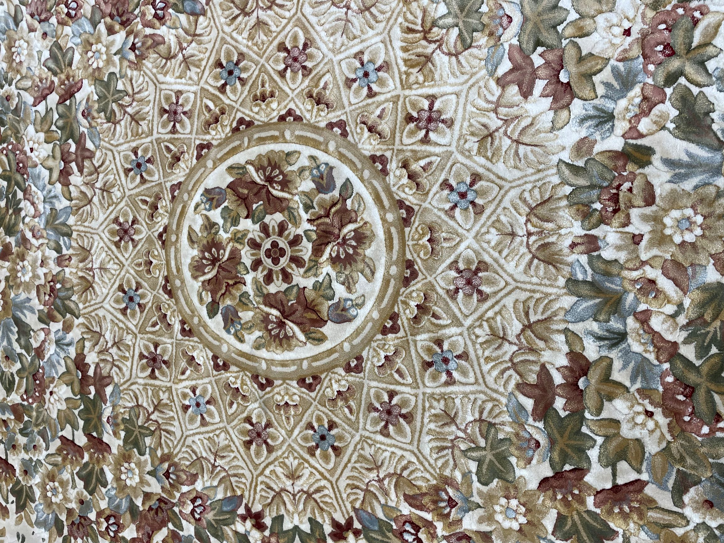 Gold & cream ground full pile Oriental carpet 350cm by 240cm - Image 3 of 8