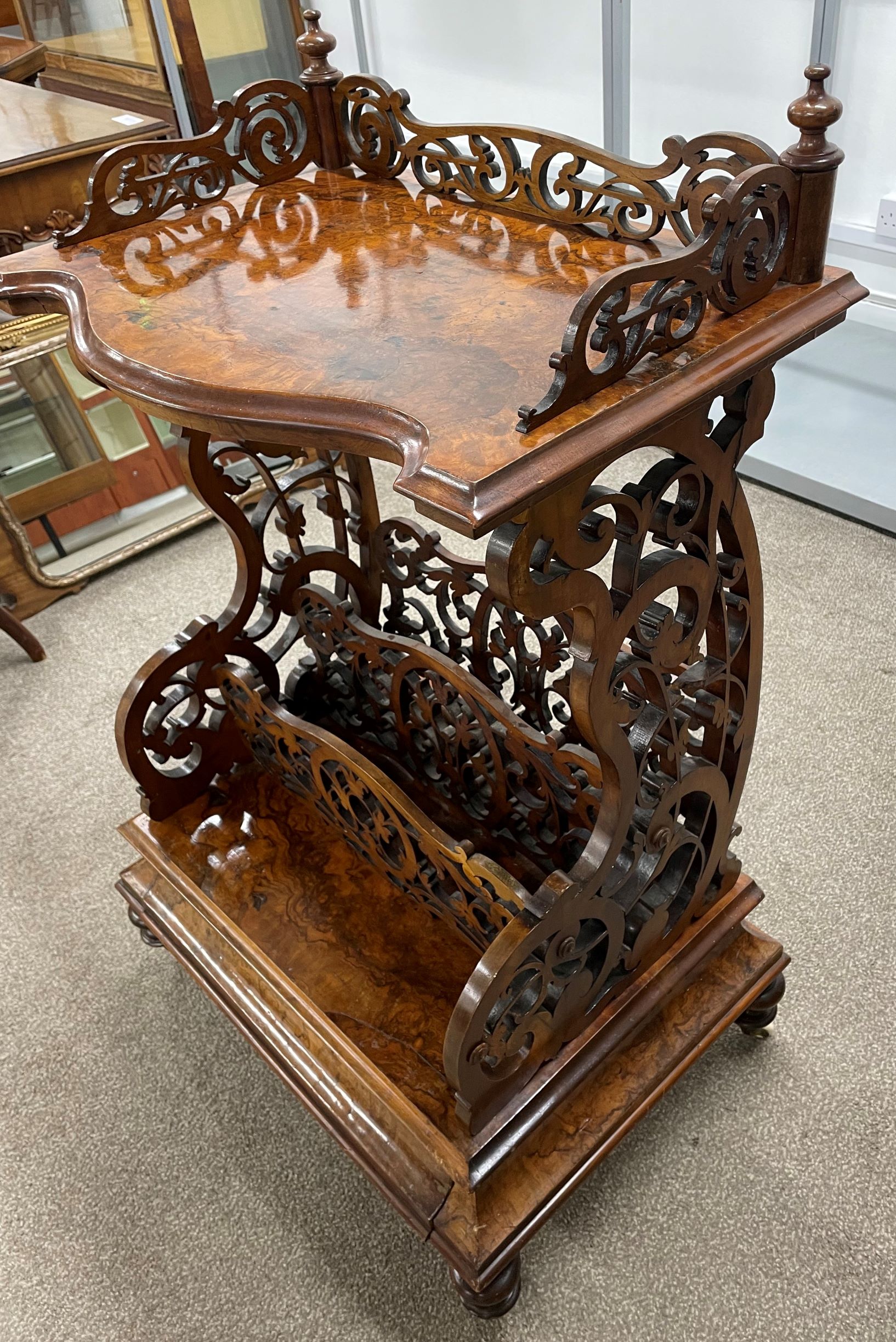 Victorian Canterbury whatnot with top gallery shelf in burr walnut veneer on turned legs with - Image 5 of 6