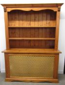 Pine radiator cover with dresser top