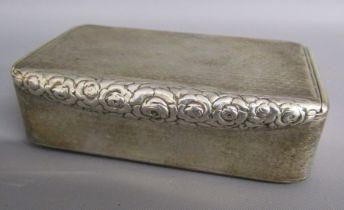 George III silver snuff box, George Pearson London 1817, with foliate thumbpiece - total weight 2.