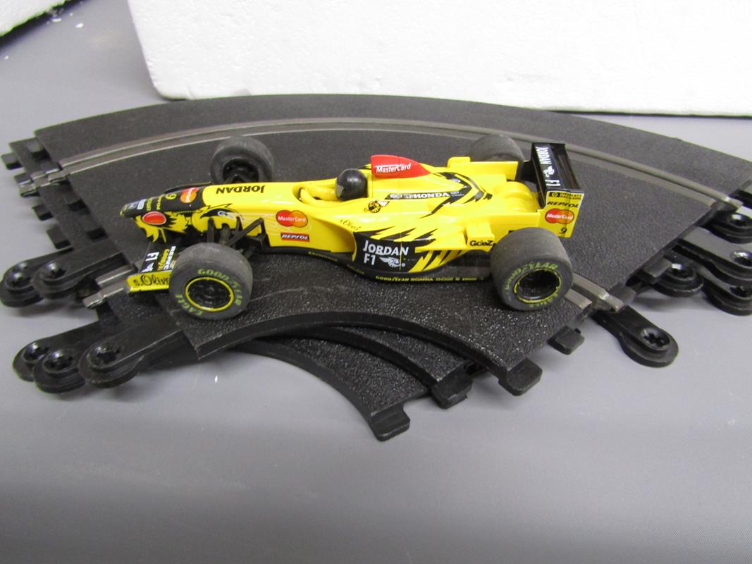 Scalextric Super saloon and Super Tourers along with extra track and cars - Image 6 of 8