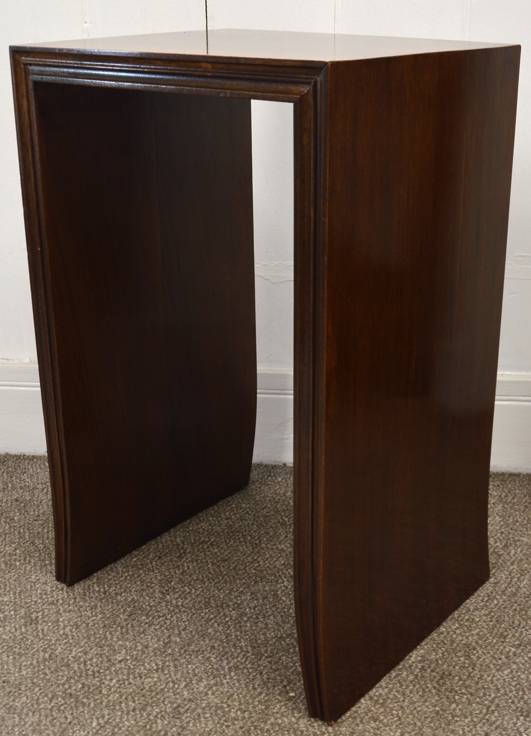 Mahogany plant stand 61cm h x 39cm w x 32.5cm d