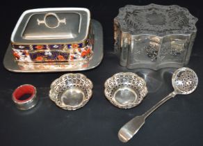 Victorian Britannia metal casket, Pointons Imari pattern sardine dish with plated lid & stand,