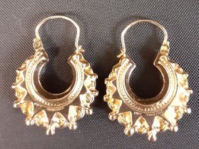 Pair of 9ct gold hoop earrings 2.12g