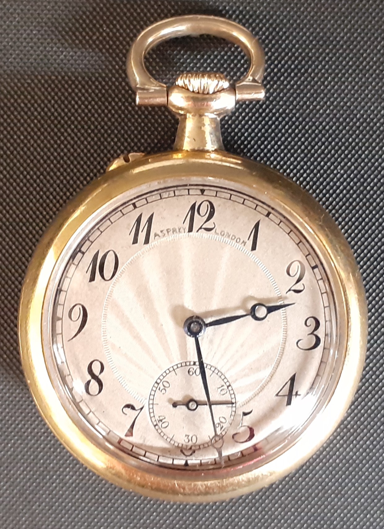 18k gold fob watch with subsidiary seconds dial, engine turned face, with believed to be later - Image 2 of 6