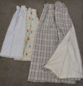 2 pairs of pin tuck curtains - child's lined curtain approx. 160cm D x 100cm W and thermal lined