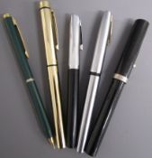 4 Sheaffer pens and one other unmarked with Sheaffer nib