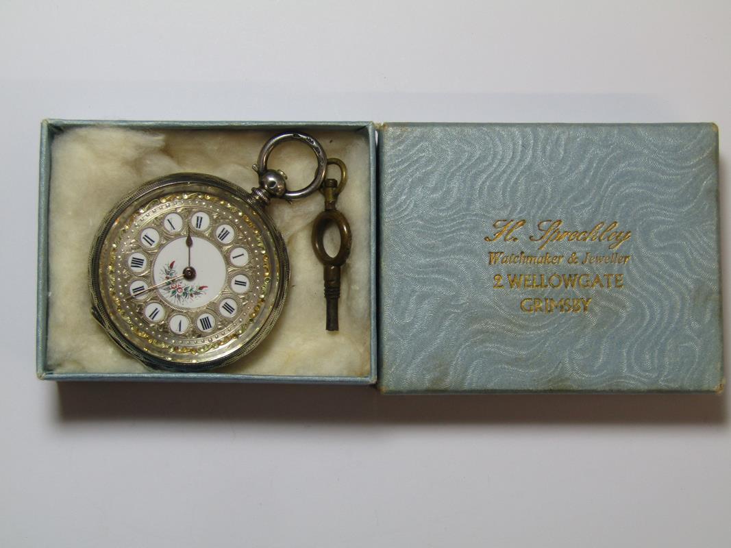 Ladies silver cased fob watch (works intermittently) - Image 7 of 7