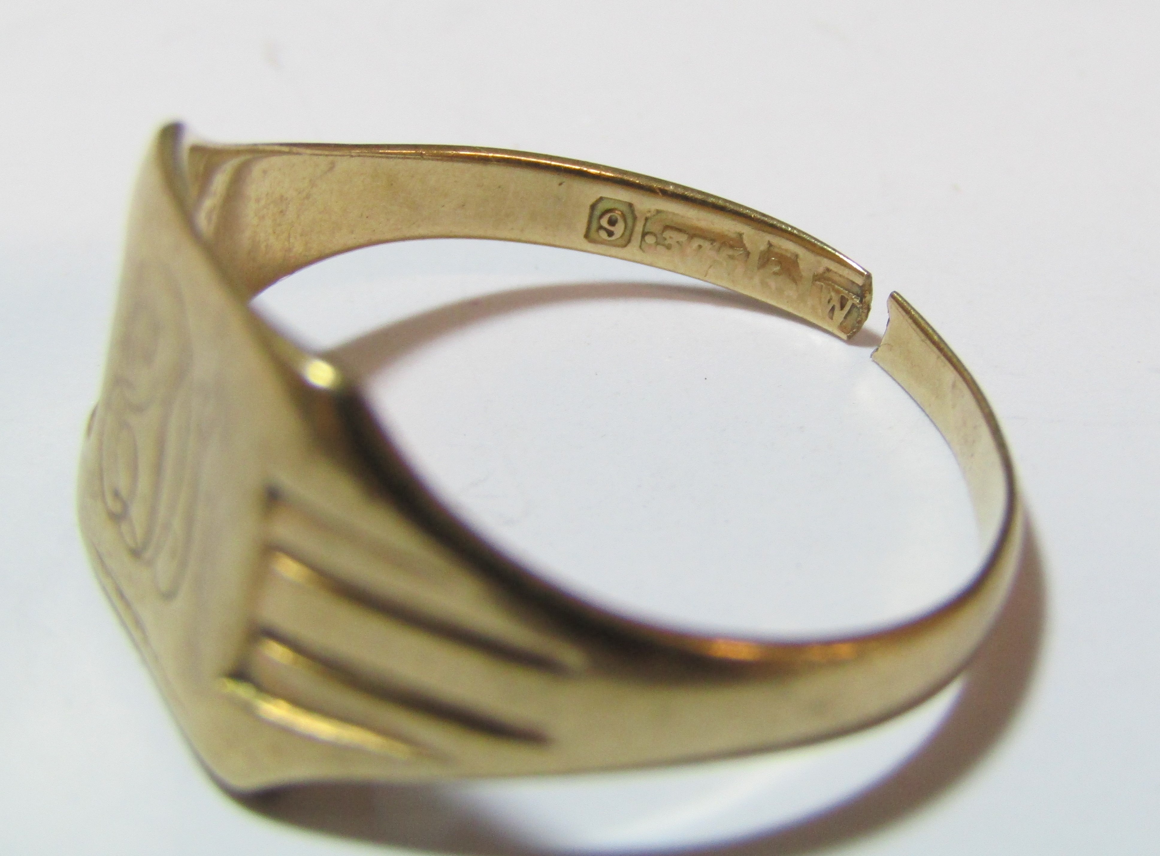3 rings - 9ct gold signet ring engraved 'EDH' ((broken), ring size Q 2.3g - tested as 9ct with cubic - Image 14 of 14