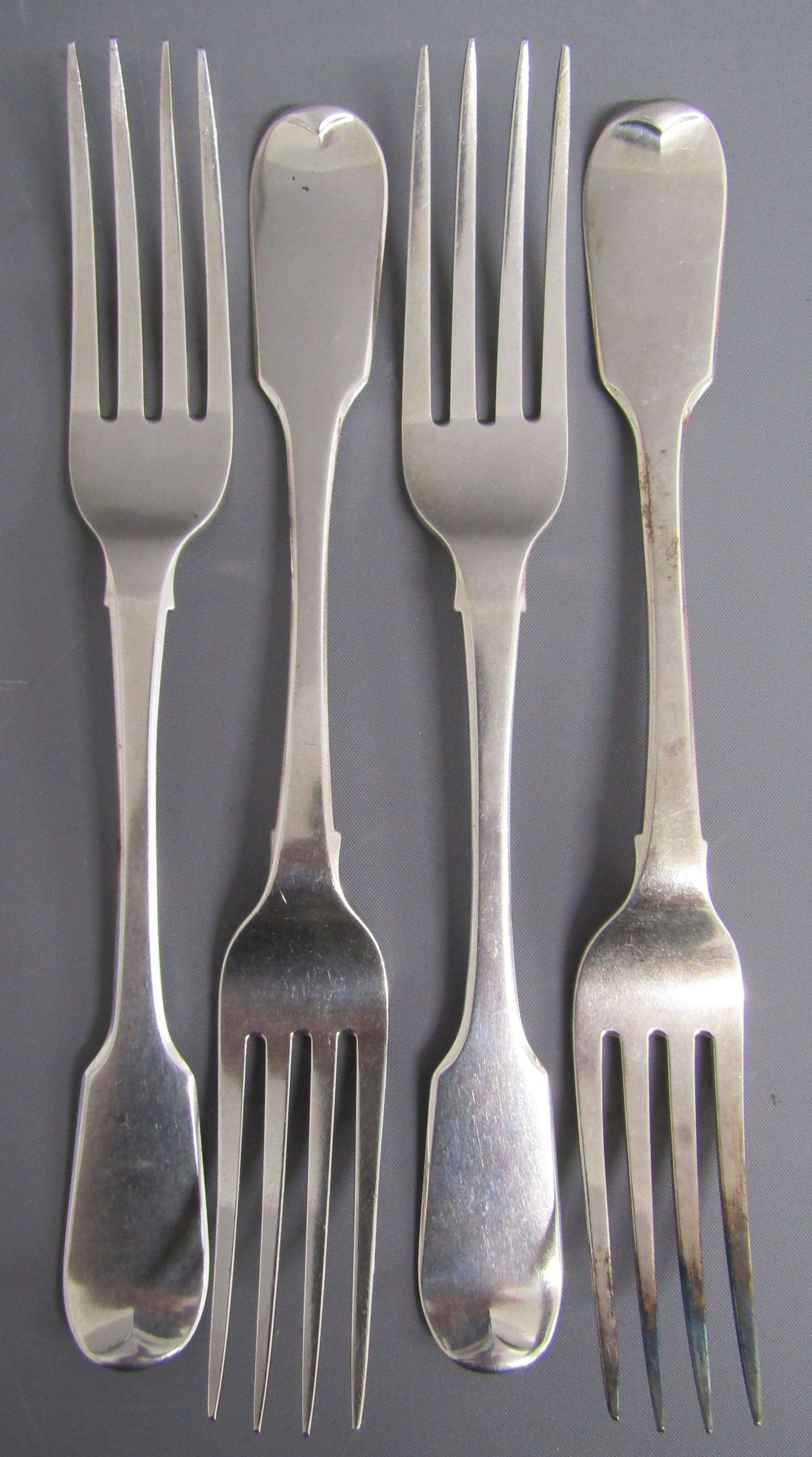 4 Richard Poulden silver forks London 1818 - total weight 8.5ozt